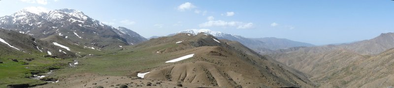(111) Meadows at the summit of the  Tizi n'Tichka.jpg